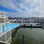 Tekne Barco Ilinx Torre De Belem Lisboa