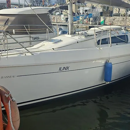 Barco Ilinx Marina Parque Nacoes Bådhotel *